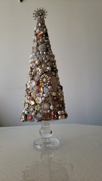 Gorgeous Jeweled Christmas Tree, table top, Multi colours, New 