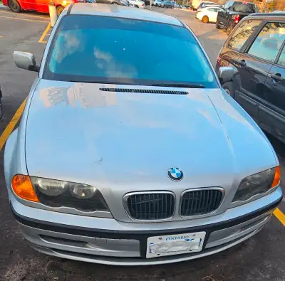 2001 320i BMW SELLING AS IS