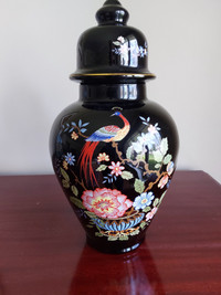 Vintage antique Oriental?  Large Peacock Vase - excellent cond.