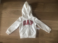 Brand new baby gap sweater size 3YR