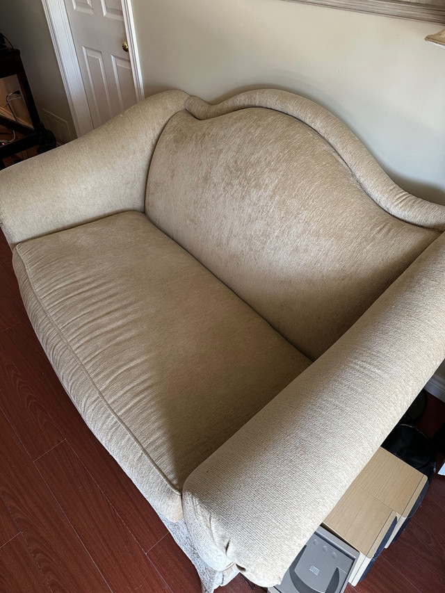 Loveseat for sale  in Couches & Futons in Windsor Region - Image 2