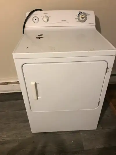dryer works really good, selling because I recently purchased a new set, 60$ obo there is a piece mi...