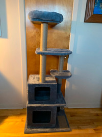 Condo pour Chat/ Cat Condo