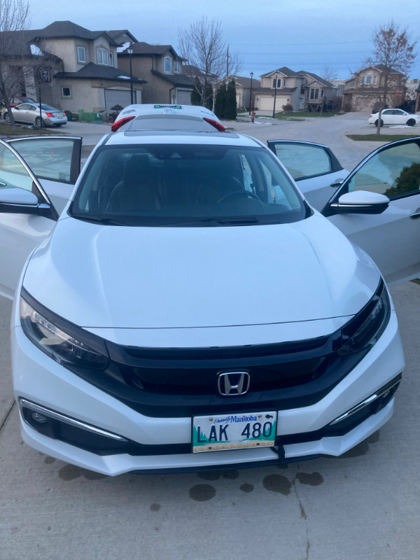 2020 Honda Civic Sedan Touring dans Autos et camions  à Winnipeg - Image 4