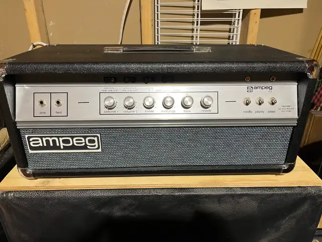 AMPEG V2 FULL STACK MINT in Amps & Pedals in Oshawa / Durham Region - Image 3