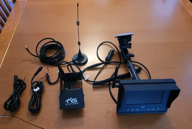 RVS WIRELESS BACKUP CAMERA65561381489537120