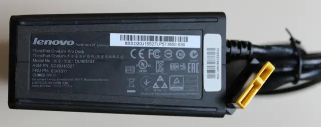 Lenovo ThinkPad X1 Carbon  i5 Super WQHD  Touchscreen Win11 Pro in Laptops in City of Montréal - Image 9