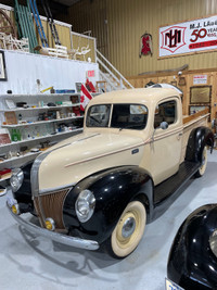 1941 Ford pickup 