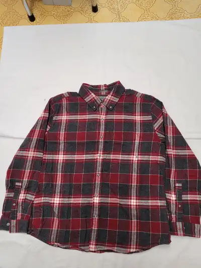 Men’s Eddy Bauer Flannel Shirt Size XL Red Check, View more
