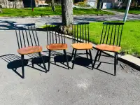 4 chaises mid century en bois style scandinave