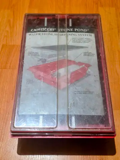 Veritas Stone Pond Sharpening System + King Stones (Japan), View more