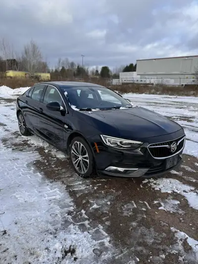 AS IS SALE - CONTACT DEALER FOR PRICING. The 2018 Buick Regal Essence combines sleek style with a sm...