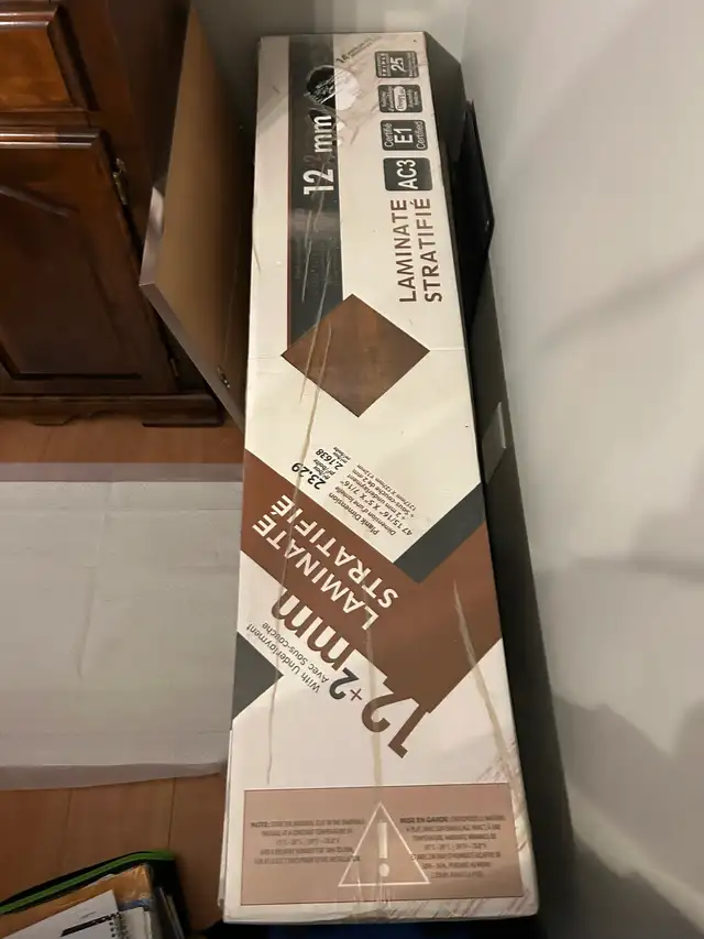 5 boxes of flooring