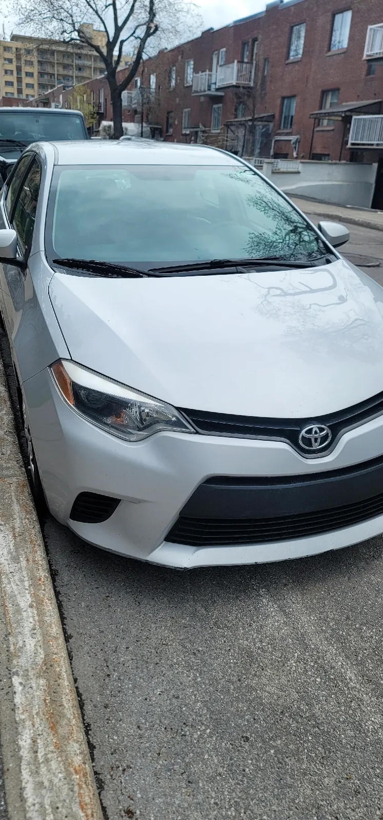 Toyota corolla 2014 13500$