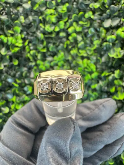 10k Bague Homme Diamant 0.20CT 10.2 Grammes Taille/ Size 10.5, View more