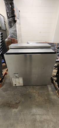 Perlick stainless glass cooler