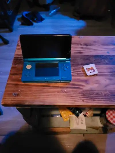 Broken Nintendo dswith Mario game, View more