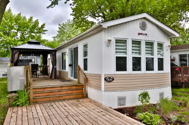 Low-cost mobile home63849108677507120