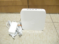 Apple AirPort Extreme 802.11n Base Station A1354 Wireless Router