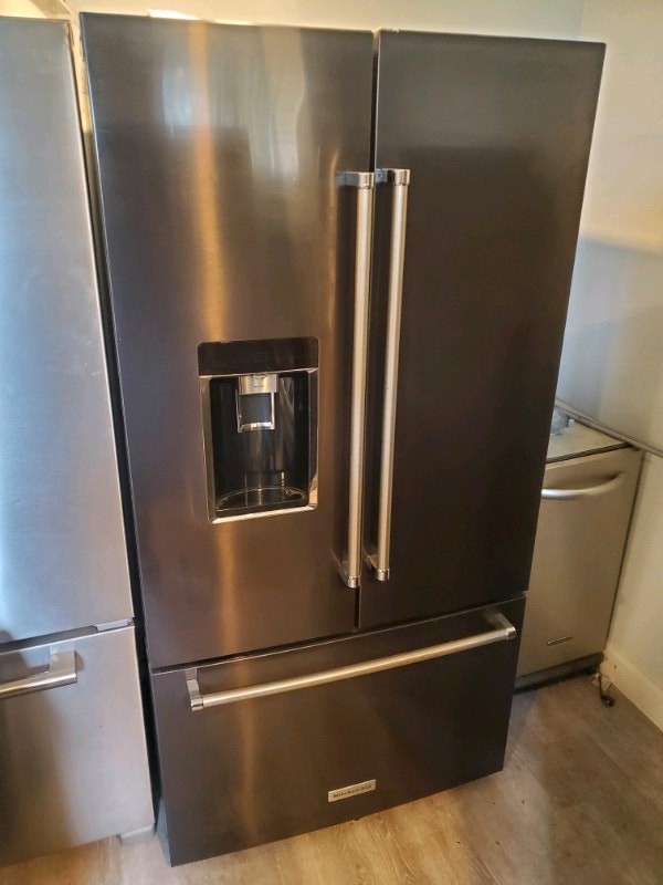 2022 KitchenAid Black Stainless Steel Fridge Can DELIVER
