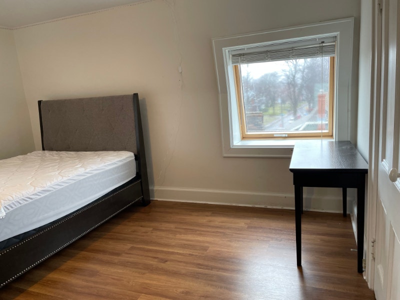 One Bedroom for Rent in Downtown Charlottetown" Long Term Rentals