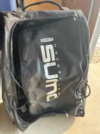 Sumo GT4 - 36” hockey bag with wheels