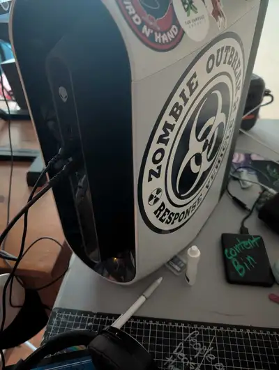 Alienware Gaming PC (Full Streaming setup), View more