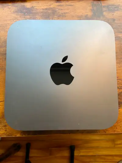 Great condition. Intel Core i3 Processor. Graphics: Intel UHD / 3.6 GHz. 120GB Memory, 8GB 2667 MHz...