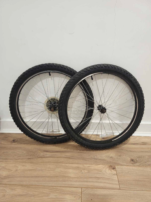 7 speed 24" aluminum wheelset in Frames & Parts in City of Toronto - Image 2
