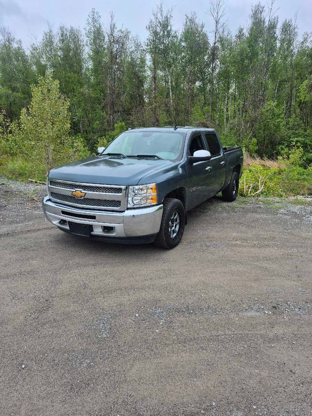 Chevrolet silverado 1500 2012