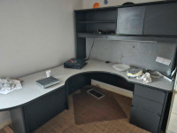 Huge corner office desk with drawers & shelf storage