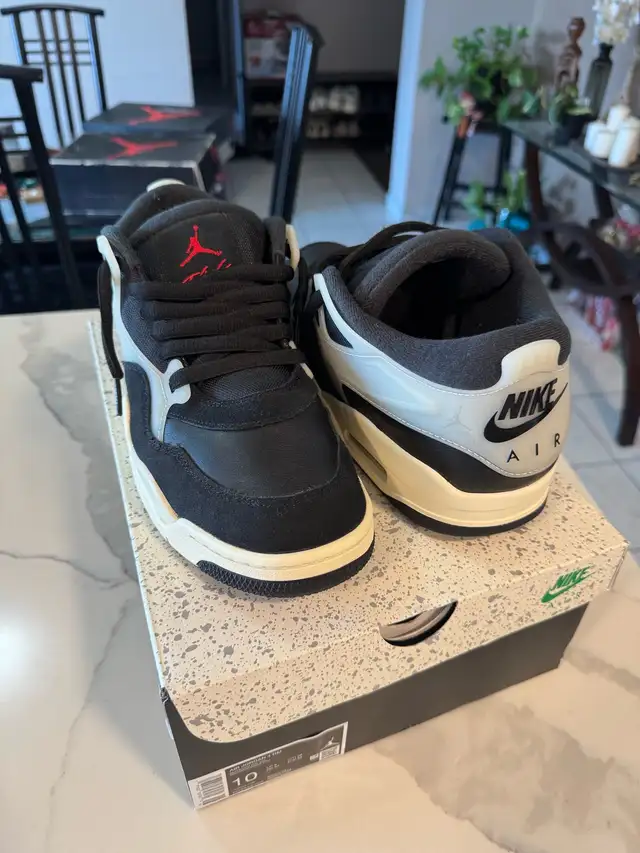 Air Jordan 4 RM Black/Sail - Size 10M in Men's Shoes in City of Toronto - Image 4