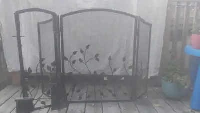 fire screen and 4 tools, View more