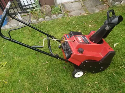 TORO CCR R TEK SNOW BLOWER, View more