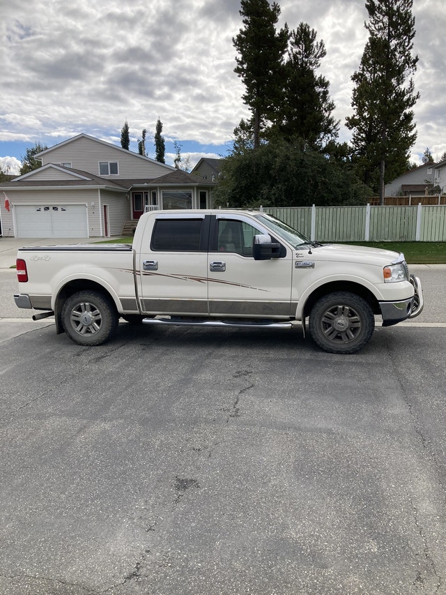 2008 Ford 150 Lariat FX 5.4L V8 Cars & Trucks Whitehorse Kijiji