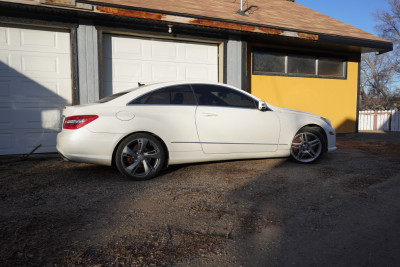 Mercedes E550 Coupe biturbo V8