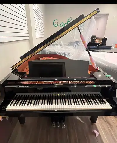 Never been played and sold Exactly brand new condition Most popular Yamaha model 186×100×152 cm Pian...