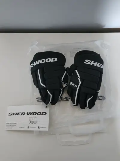 Sher-Wood Hockey Gloves 8", View more