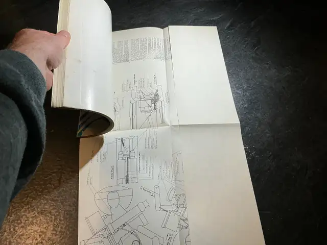 1972 Yamaha R5-C Service Manual R5C 350 Street Motorcycle in Non-fiction in Parksville / Qualicum Beach - Image 4