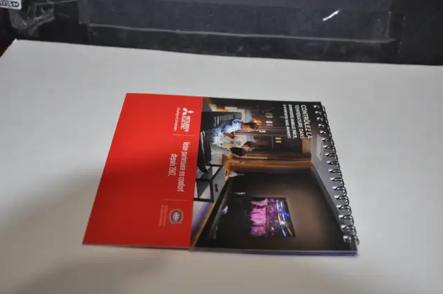 montreal canadiens hockey club nhl season 2022-2023 desk small c in Arts & Collectibles in Victoriaville - Image 8