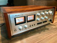 Accuphase E202 vintage audiophile amplifier