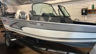 Payments as low as $245 Bi-weekly OAC 2016 Alumacraft Voyager 175 LE 115hp E-tech Fully serviced and...