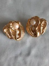 3 pearl clip-on earrings - like new