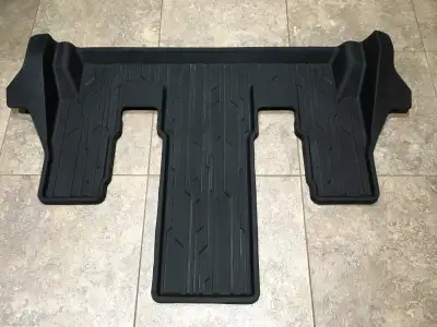 Brand new GM 3rd row rubber winter floor mat, black in colour, for 6 seater 2023 GMC Acadia equipped...