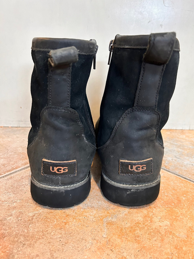 UGG boots men’s  dans Chaussures pour hommes  à Ville de Montréal - Image 4