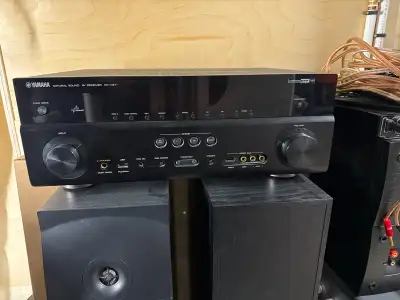 Yamaha RX-V871 and Energy Speaker set, View more
