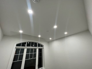 Led potlights inside and outside ×$ in Electrical in Markham / York Region