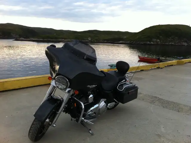 2008 H-D street glide motorcycle and Bushtec trailer For Sale in Sport Touring in Sudbury - Image 6
