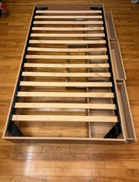 Structure de lit à tiroirs Nexerra