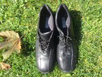 Ladies Black Leather Shoes
